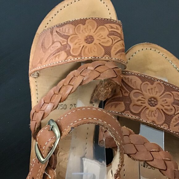Cucos Girls Leather Sandals Braided Strap Adjustable Buckle Size 4Y (Approx) - Picture 11 of 14
